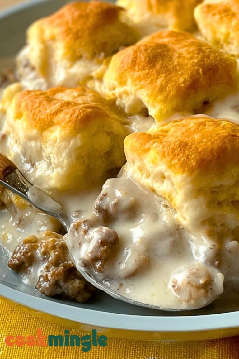 Biscuits & Gravy Casserole